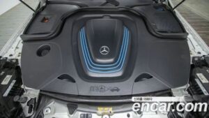 Mercedes-Benz EQC EQC400 4MATIC 2020 года из Южной Кореи