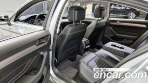 Volkswagen Passat 2.0 TDI Prestige 2021 года из Южной Кореи