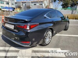 Lexus ES Executive 2020 года из Южной Кореи