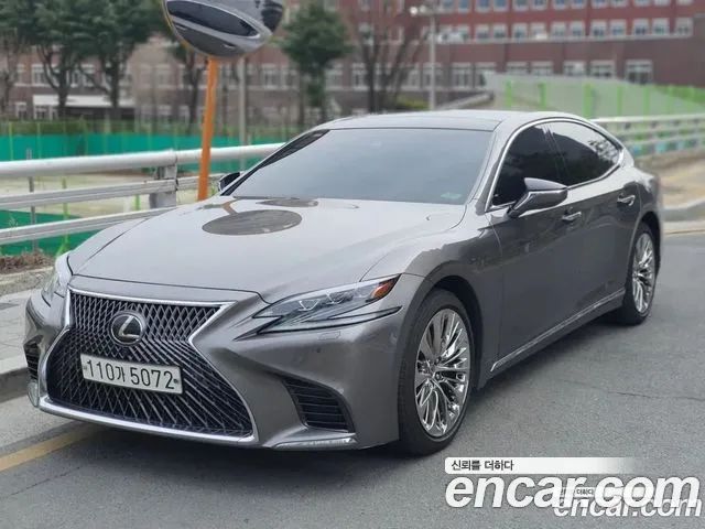 Lexus LS 3.5 Platinum AWD 2019 года из Кореи