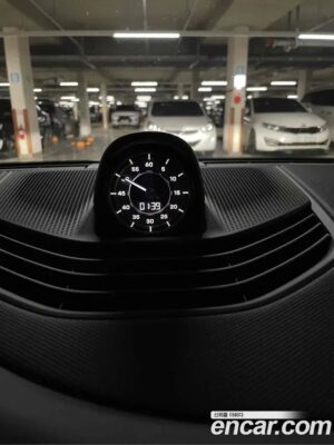 Porsche Taycan Base 2022 года из Южной Кореи