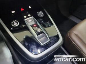 Audi Q4 e-TRON 40 Premium 2022 года из Южной Кореи