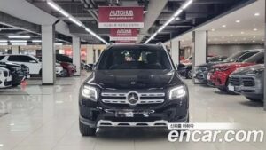 Mercedes-Benz GLB-Class GLB200 d 2023 года из Южной Кореи