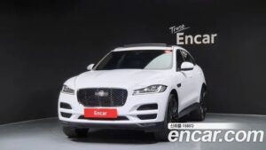 Jaguar F-PACE 20d R-Sport 2019 года из Южной Кореи