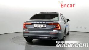 Volvo S60 T5 Inscription 2020 года из Южной Кореи