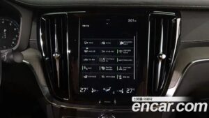 Volvo S60 T5 Inscription 2020 года из Южной Кореи