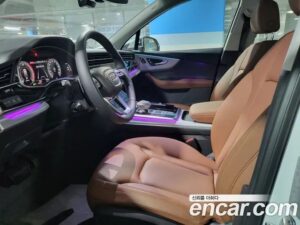 Audi Q7 45 TDI 4WD 2022 года из Южной Кореи