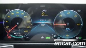 Mercedes-Benz EQB EQB300 4MATIC AMG LINE 2022 года из Южной Кореи