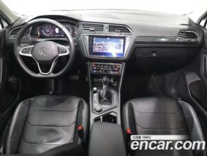 Volkswagen Tiguan 2.0 TDI 4motion Prestige 2021 года из Южной Кореи
