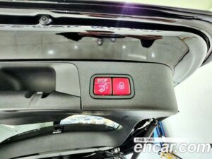 Mercedes-Benz GLB-Class GLB220 2021 года из Южной Кореи