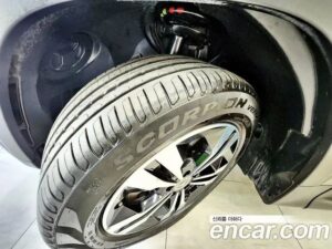 Mercedes-Benz GLB-Class GLB220 2021 года из Южной Кореи