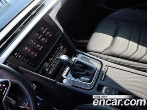 Volkswagen Arteon 2.0 TDI Prestige 2022 года из Южной Кореи
