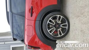 Mini Countryman JCW 2020 года из Южной Кореи
