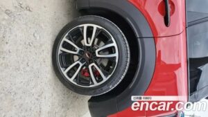Mini Countryman JCW 2020 года из Южной Кореи