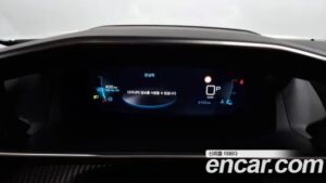 Peugeot 2008 1.5 BlueHDi ALLURE 2022 года из Южной Кореи