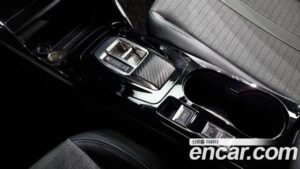 Peugeot 2008 1.5 BlueHDi ALLURE 2022 года из Южной Кореи