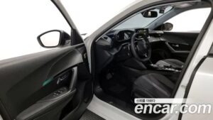 Peugeot 2008 1.5 BlueHDi ALLURE 2022 года из Южной Кореи