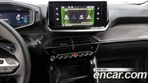 Peugeot 2008 1.5 BlueHDi ALLURE 2022 года из Южной Кореи