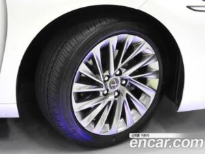 Lexus ES Luxury Plus 2022 года из Южной Кореи