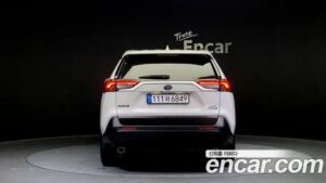 Toyota RAV4 2.5 2WD HYBRID 2022 года из Южной Кореи