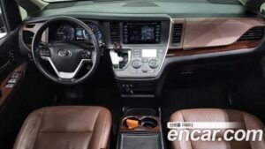 Toyota Sienna 3.5 AWD 2020 года из Южной Кореи