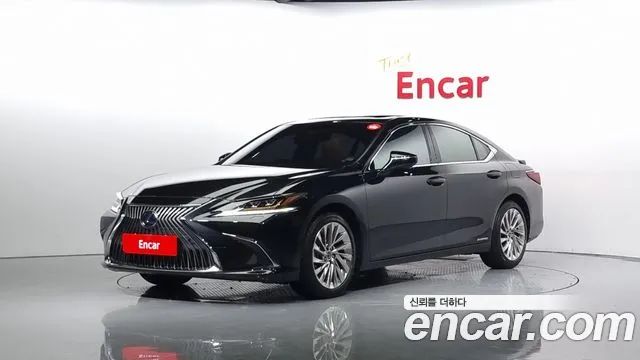 Lexus ES Executive 2021 года из Кореи