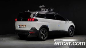 Peugeot 5008 1.5 BlueHDi GT Line 2021 года из Южной Кореи