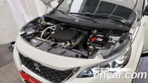 Peugeot 5008 1.5 BlueHDi GT Line 2021 года из Южной Кореи