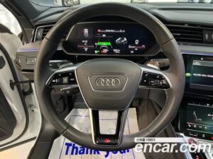 Audi e-tron S Sportback 2022 года из Южной Кореи