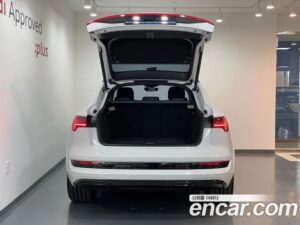Audi e-tron S Sportback 2022 года из Южной Кореи