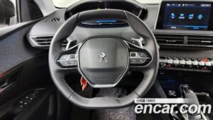 Peugeot 5008 1.2 Pure Tech ALLURE 2022 года из Южной Кореи