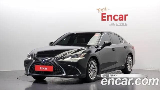 Lexus ES Luxury Plus 2021 года из Кореи