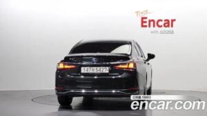 Lexus ES Luxury Plus 2021 года из Южной Кореи