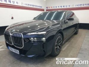 BMW 7-Series 740i sDrive M Sport 2023 года из Южной Кореи