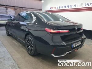 BMW 7-Series 740i sDrive M Sport 2023 года из Южной Кореи