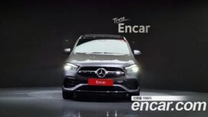 Mercedes-Benz GLA-Class GLA250 4MATIC 2020 года из Южной Кореи