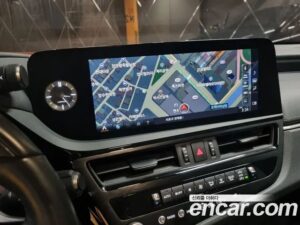 Lexus ES Luxury Plus 2022 года из Южной Кореи