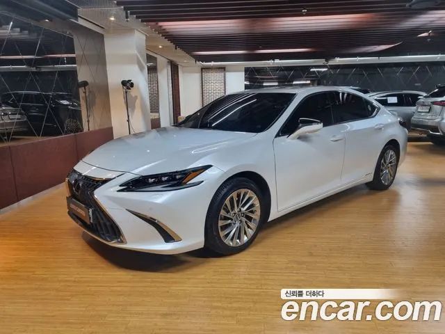 Lexus ES Executive 2022 года из Кореи