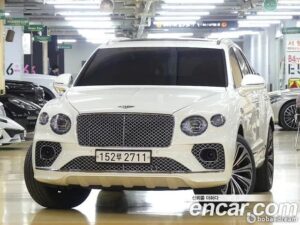 Bentley Bentayga 4.0 V8 2022 года из Южной Кореи