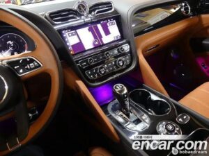Bentley Bentayga 4.0 V8 2022 года из Южной Кореи