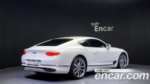 Bentley Continental 4.0 GT 2020 года из Южной Кореи