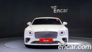 Bentley Continental 4.0 GT 2020 года из Южной Кореи