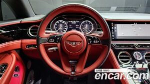Bentley Continental 4.0 GT 2020 года из Южной Кореи