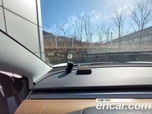 Tesla Model 3 Standard RANGE Plus 2020 года из Южной Кореи