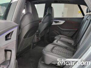 Audi Q8 50 TDI 4WD Premium 2021 года из Южной Кореи