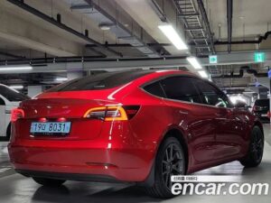 Tesla Model 3 Standard RANGE Plus 2020 года из Южной Кореи