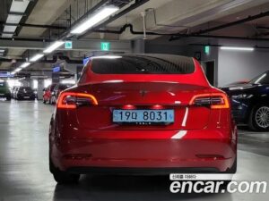 Tesla Model 3 Standard RANGE Plus 2020 года из Южной Кореи