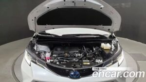 Toyota Sienna 2.5 HYBRID 2WD 2022 года из Южной Кореи