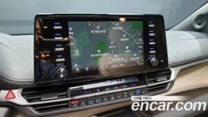 Toyota Sienna 2.5 HYBRID 2WD 2022 года из Южной Кореи