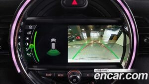 Mini Cooper DEFAULT 2021 года из Южной Кореи